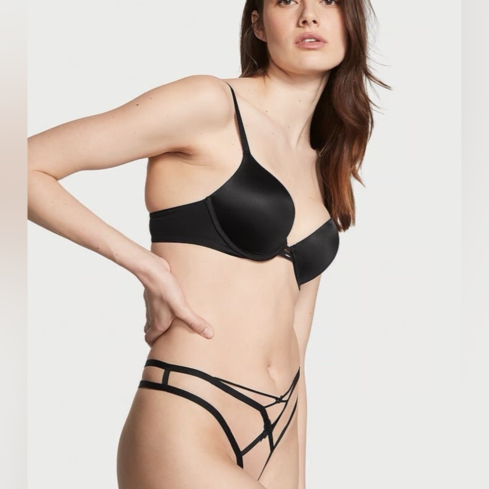 Victoria’s Secret Butterfly Embroidery Strappy Crotchless Panty